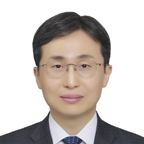 Dae-Hyeong Kim